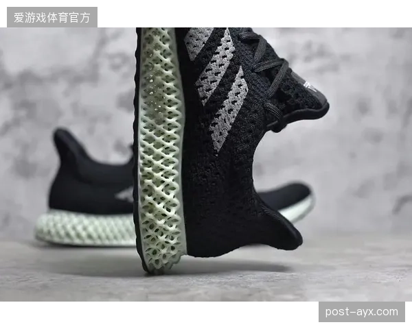 3D打印运动鞋正在走出“概念款”阶段，成为可量产、触及大众消费者的日常选项